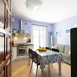 La Casa Di Chiara 아파트 임페리아
