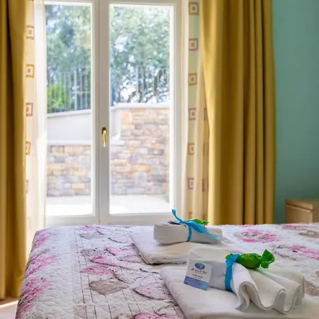 Apartment La Casa Di Chiara *